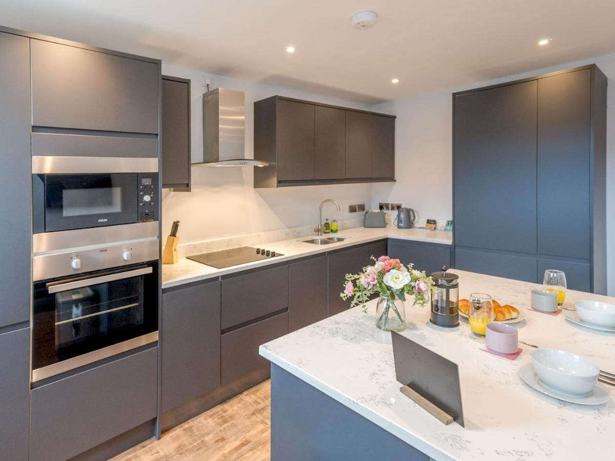 Pass The Keys 5B One Bedrom Central Modern Apartment Shrewsbury Eksteriør bilde