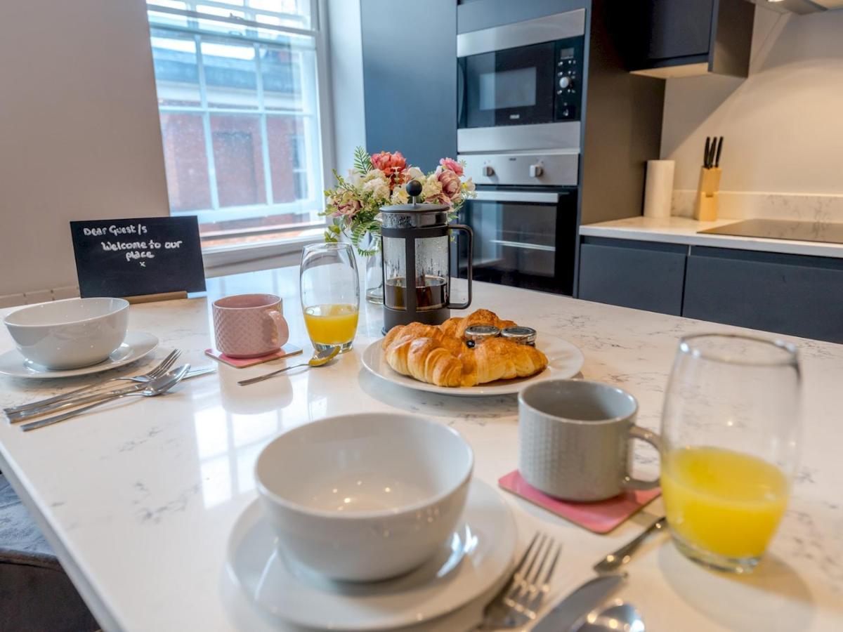Pass The Keys 5B One Bedrom Central Modern Apartment Shrewsbury Eksteriør bilde
